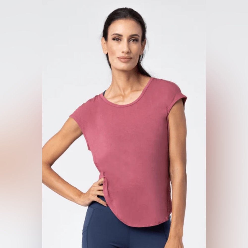NWT Sol & Mane Parker Cap Sleeve Top